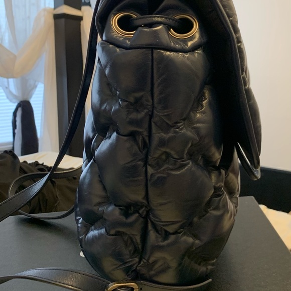 Chanel Chesterfield backpack                                 Excellent condition - Picture 12 of 16